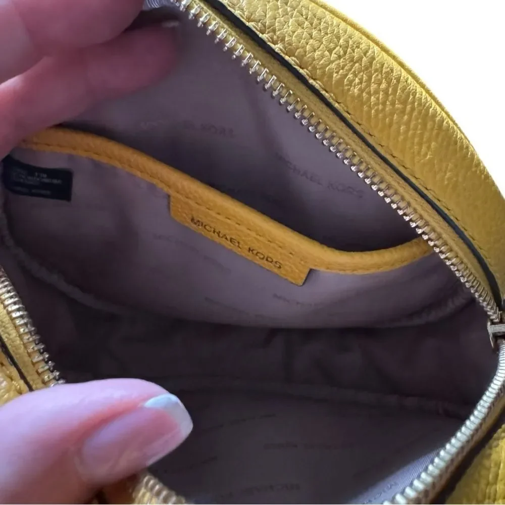 Michael Kors Yellow hammered leather circle bag
